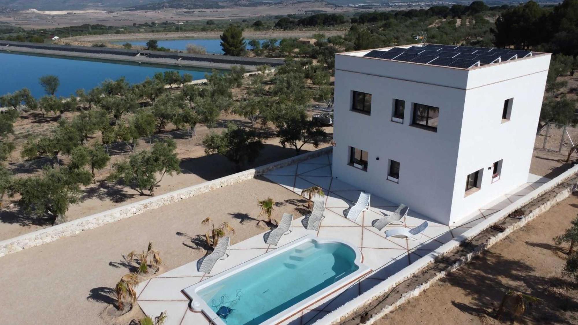 Casita Del Embalse Con Encanto